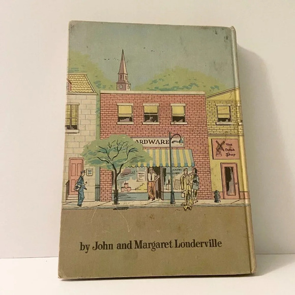 Vintage 1962 The Little World  on Maple Street Book Ex Library Book Hardcover - Picture 14 of 14